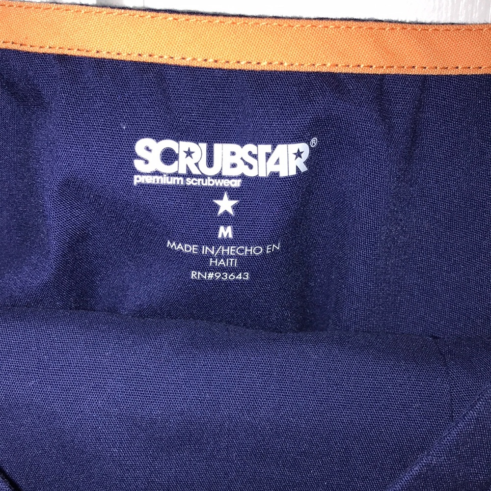 Scrub set - Picture 2 of 2